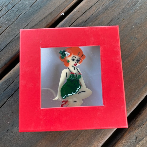 NIB ~ “GINGER SNAP” BROOCH - Picture 3 of 5